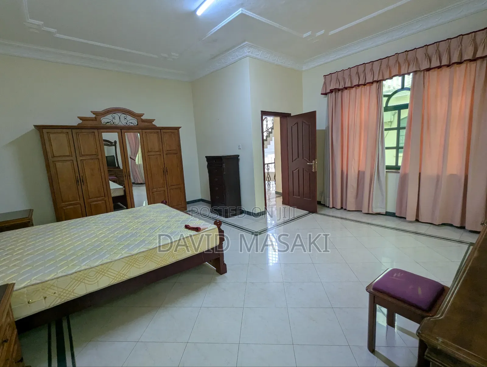 Furnished 4bdrm Villa in Villas, Oyster Bay for rent