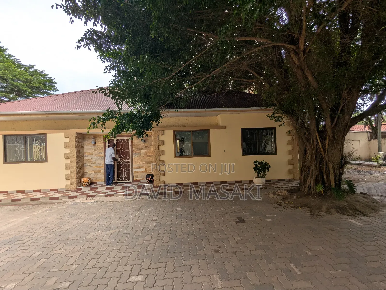 Furnished 8bdrm House in Complex, Masaki for rent