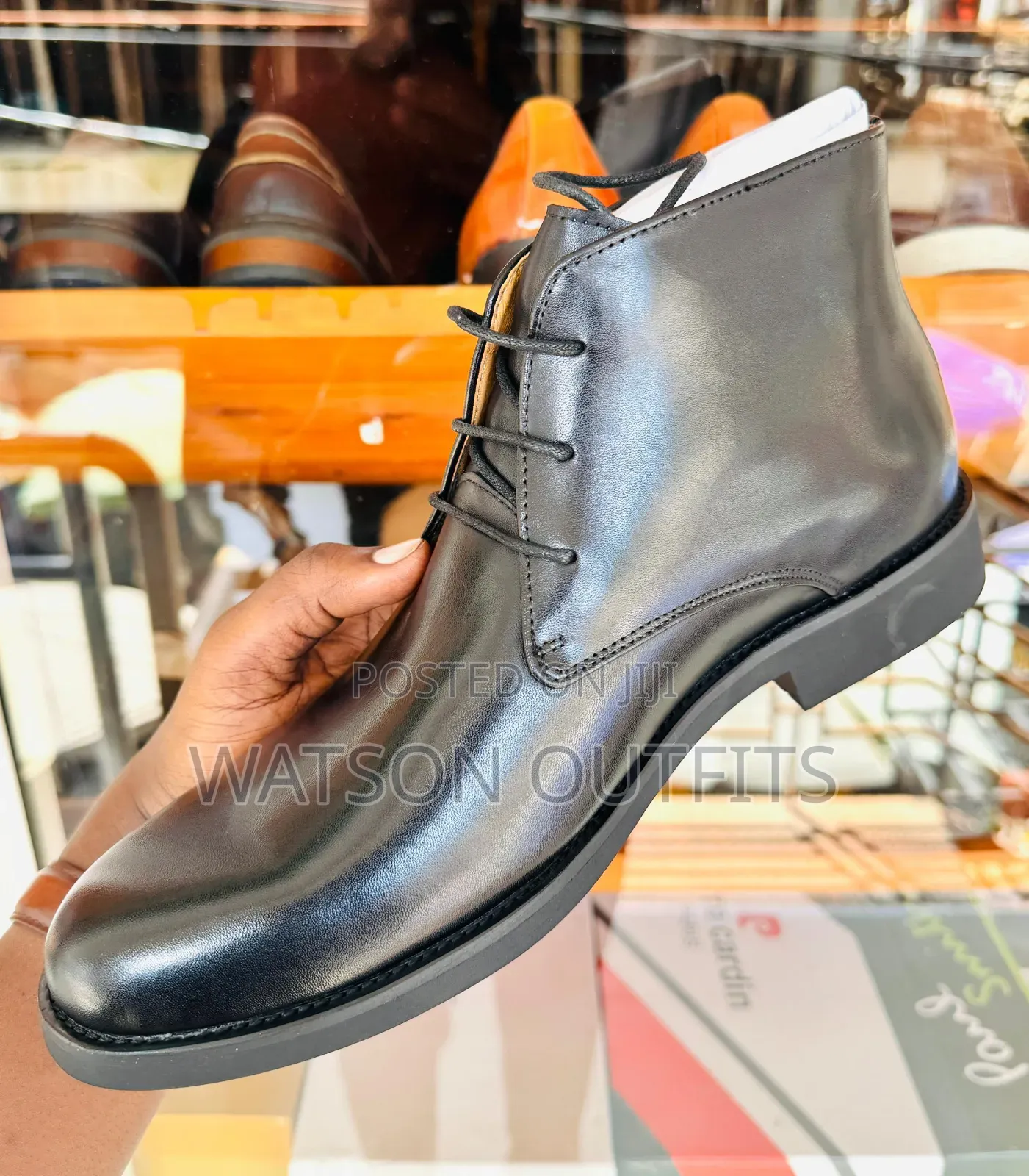Buti Za Clarks Za Ngozi Imara Sana