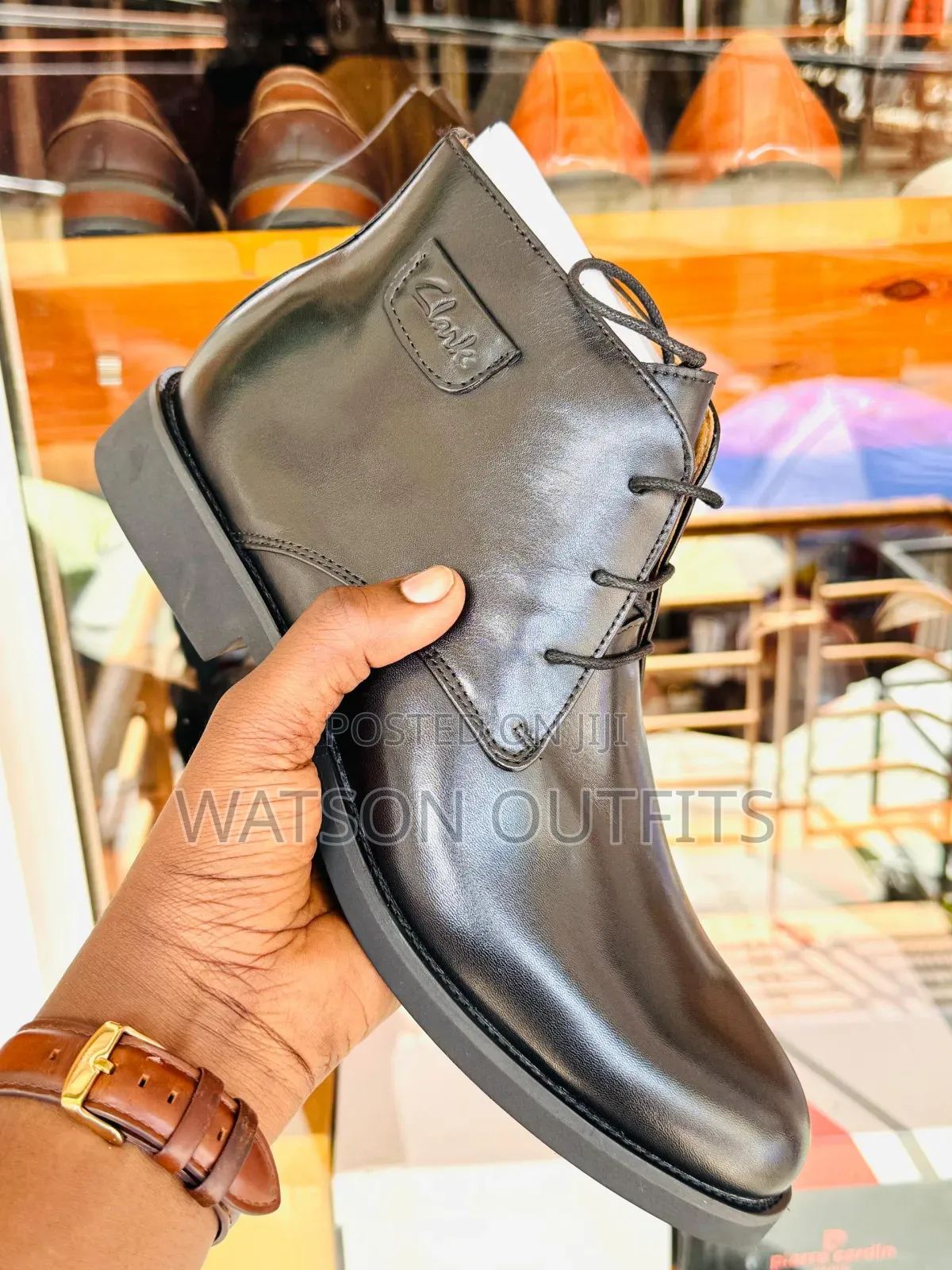 Buti Za Clarks Za Ngozi Imara Sana