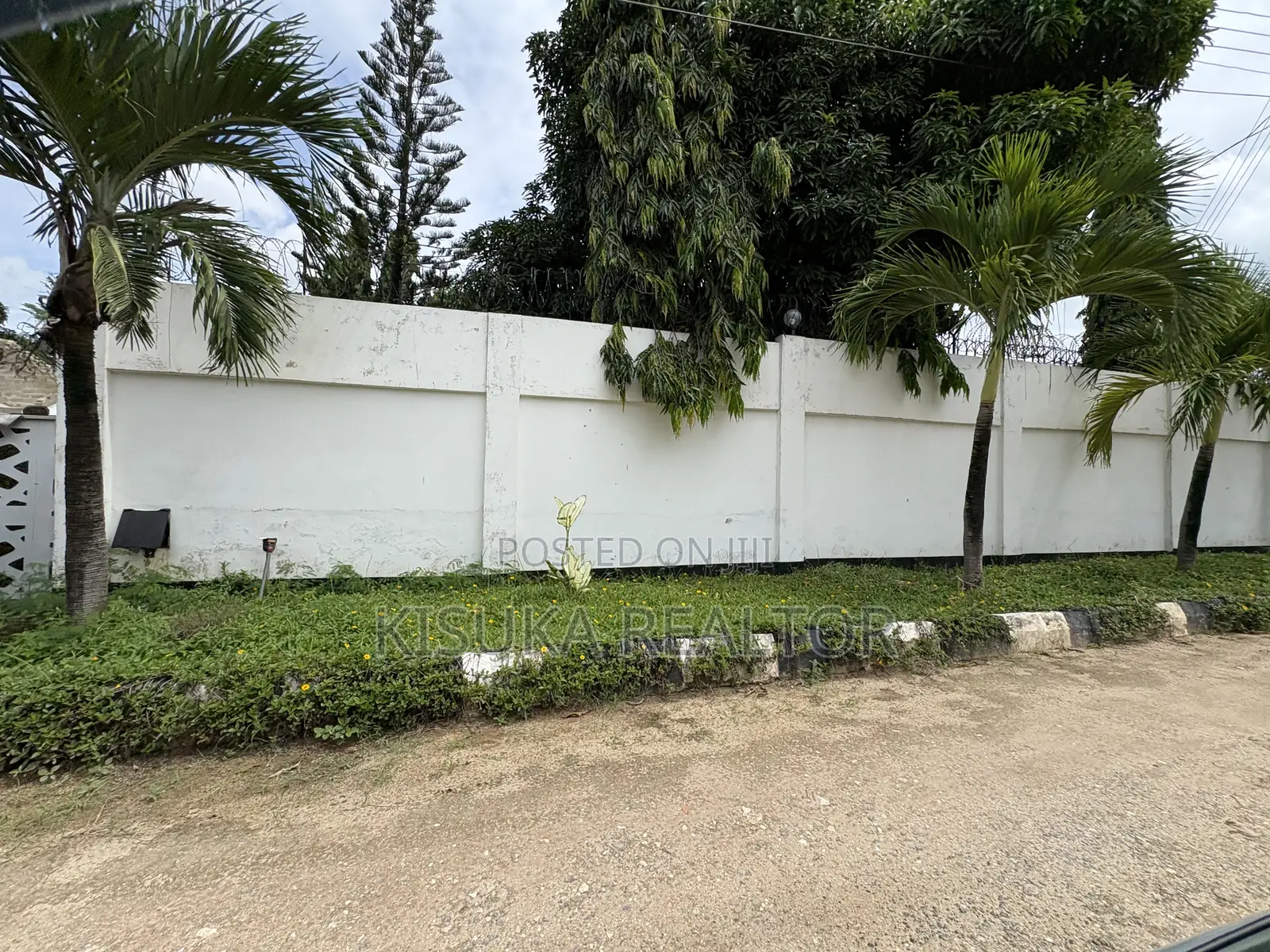 4bdrm House in Masaki, Kinondoni for sale