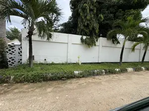 4bdrm House in Masaki, Kinondoni for sale