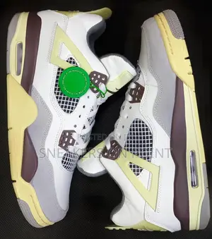 Retro Nike Air Jordan 4