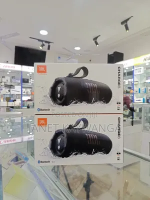 Photo - JBL Charge 6