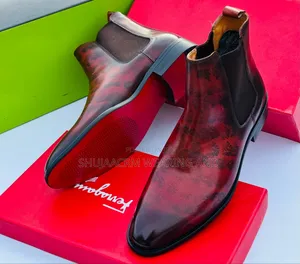On Trending Travoo Shoes/Travota Za Kiume /Kwa Bei Pendwa