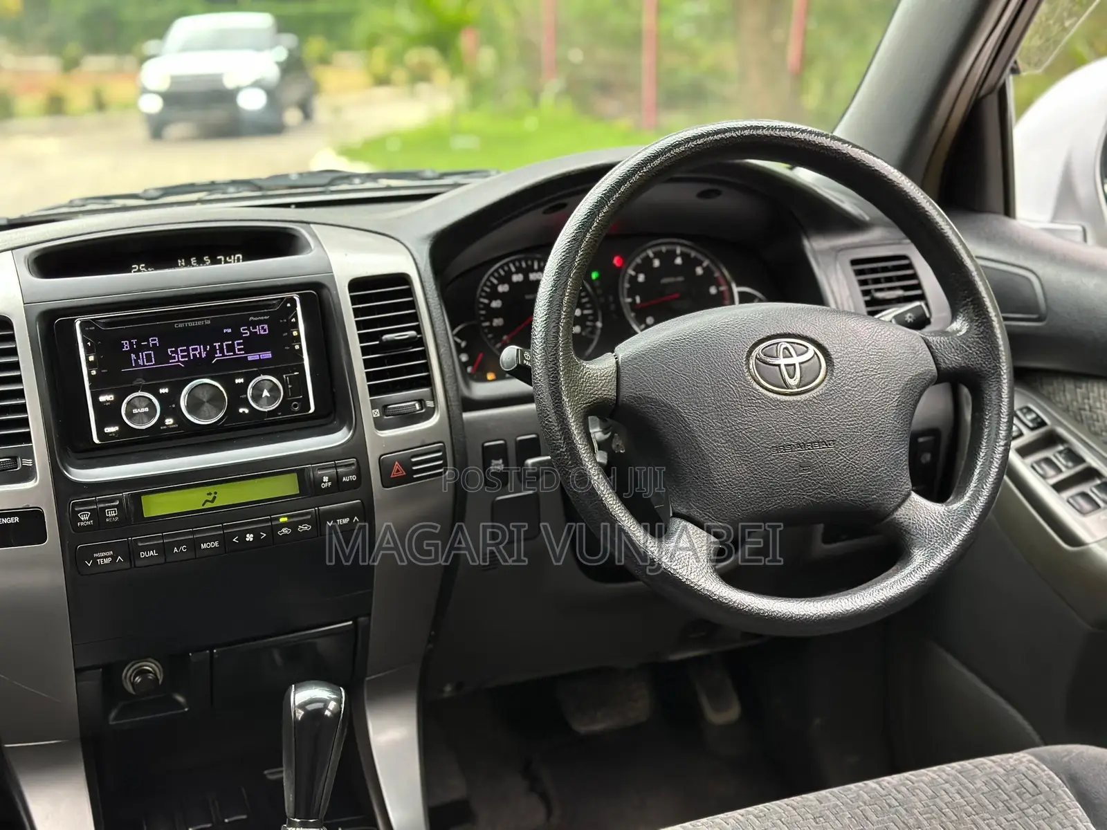 Toyota Land Cruiser Prado 2005 Silver