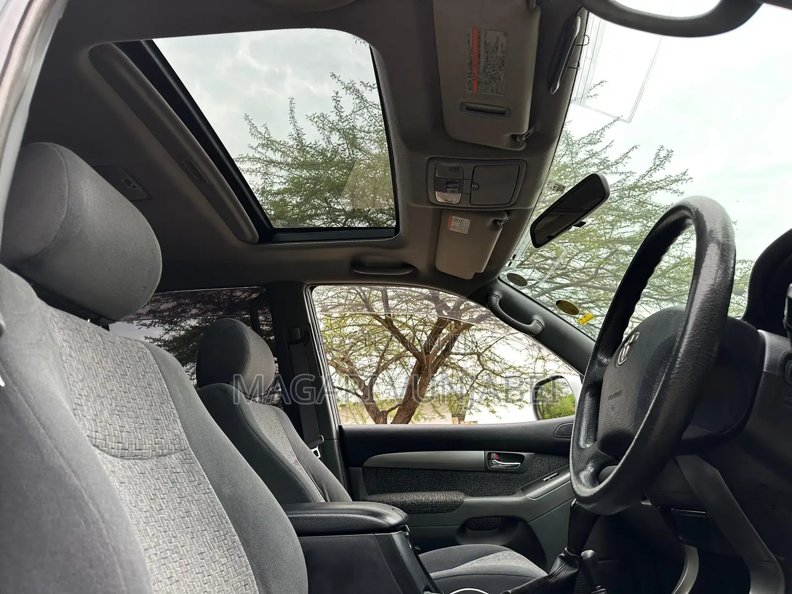 Toyota Land Cruiser Prado 2005 Silver