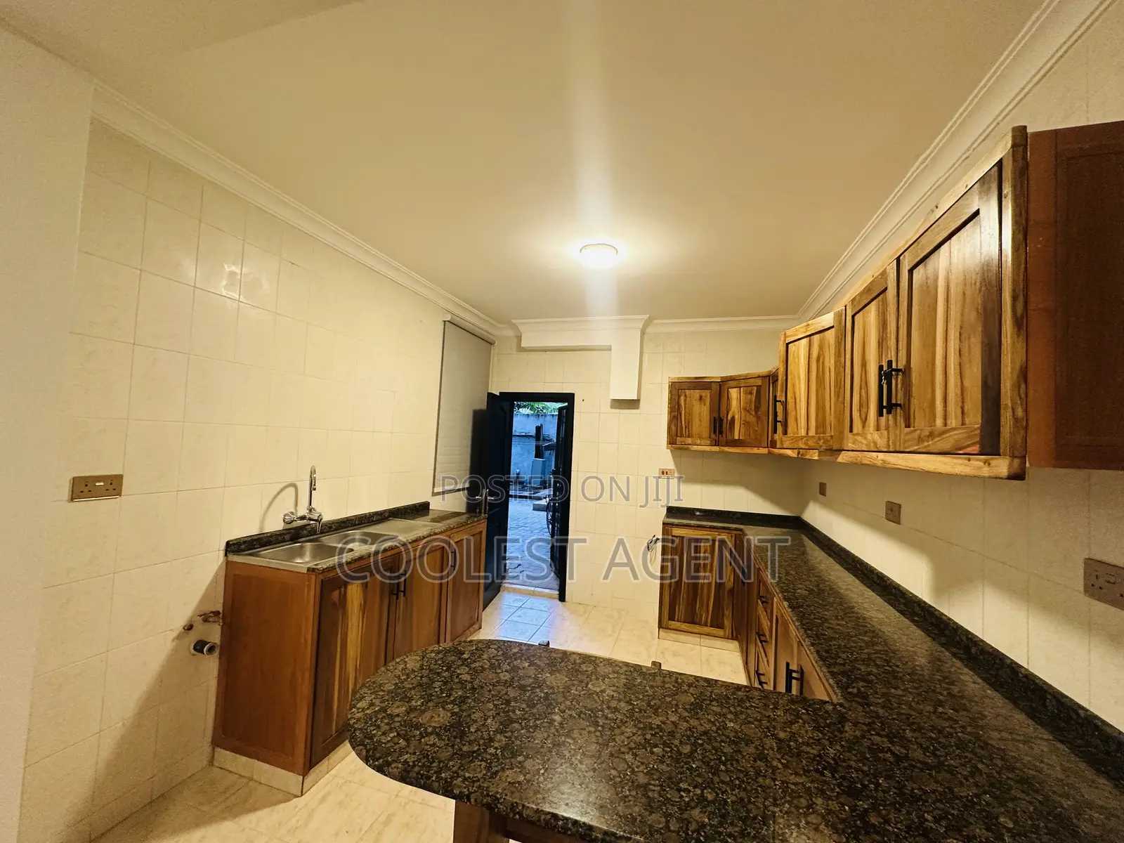 Furnished 3bdrm Apartment in Coolest Estate, Masaki for rent