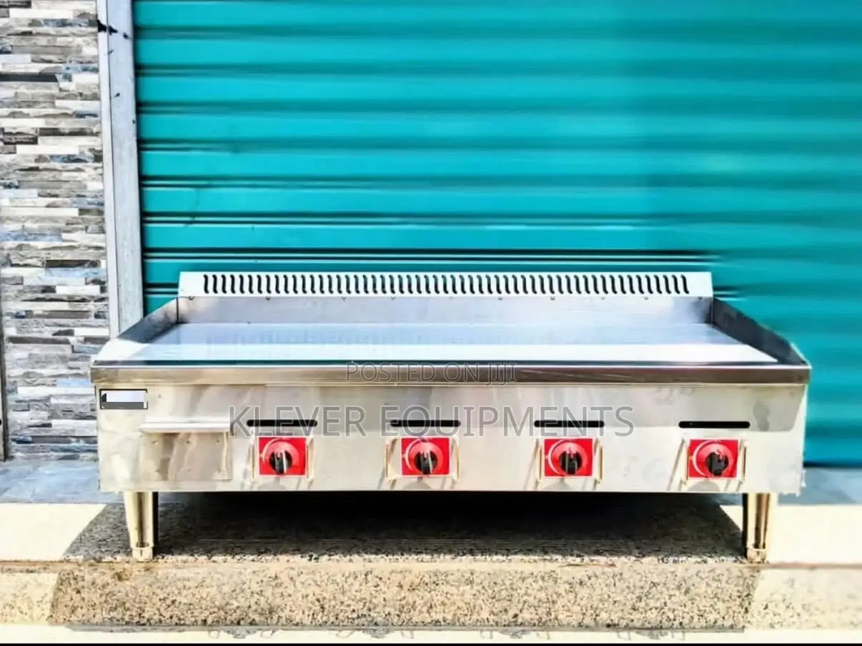 1200mm Large 4 Burner Commercial Gas Griddle (12 Chapati)