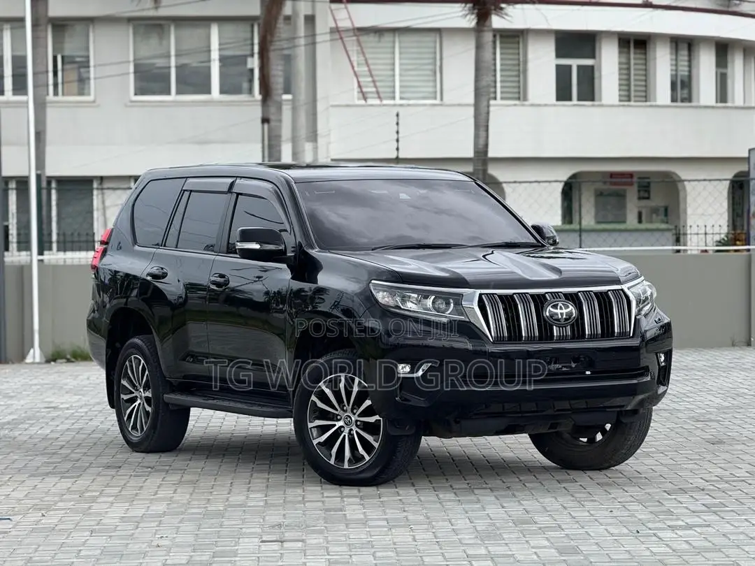 Toyota Land Cruiser Prado 2.7 2019 Black