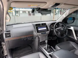 Toyota Land Cruiser Prado 2.7 2019 Black