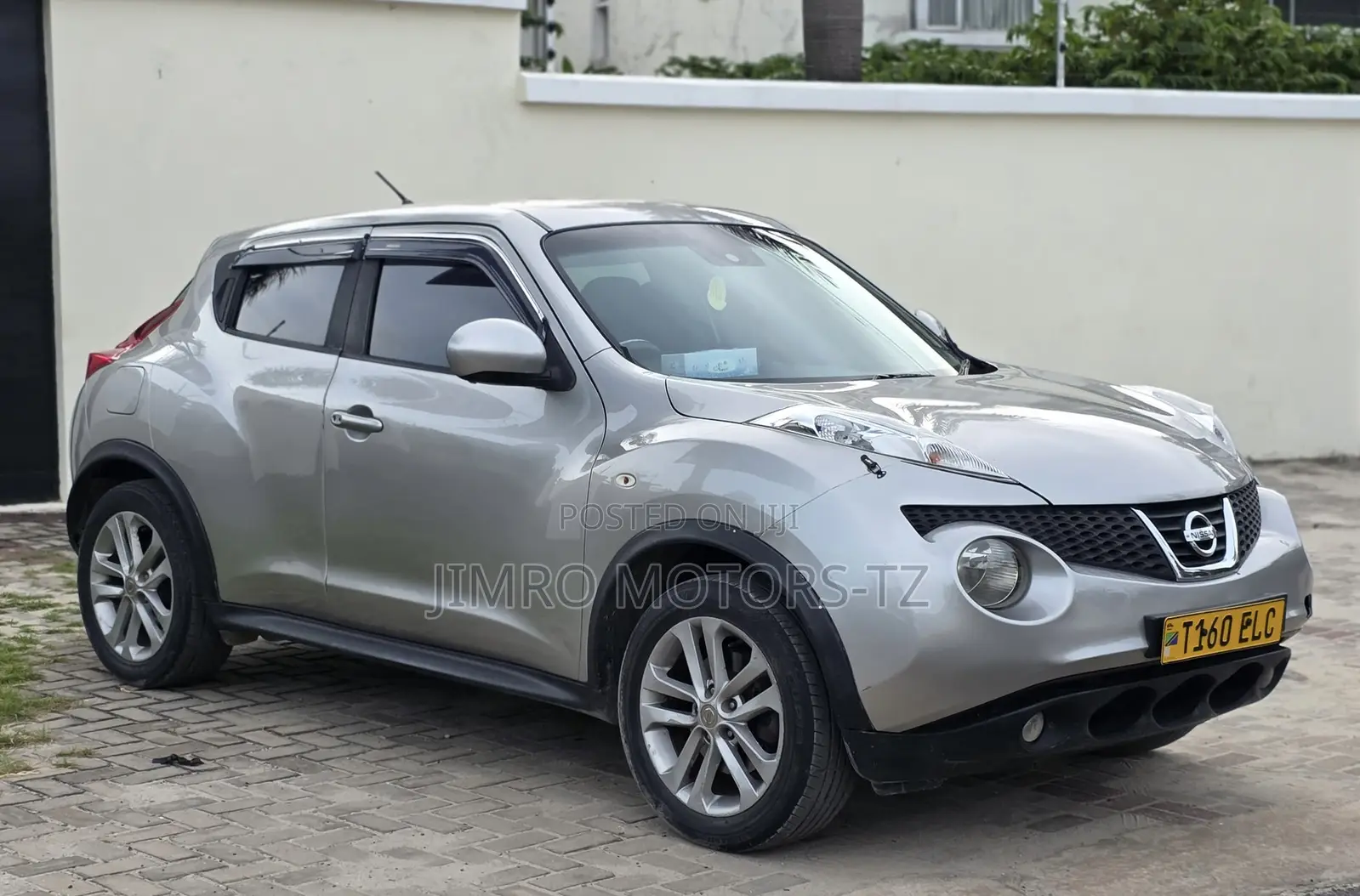 Nissan Juke 2011 Silver