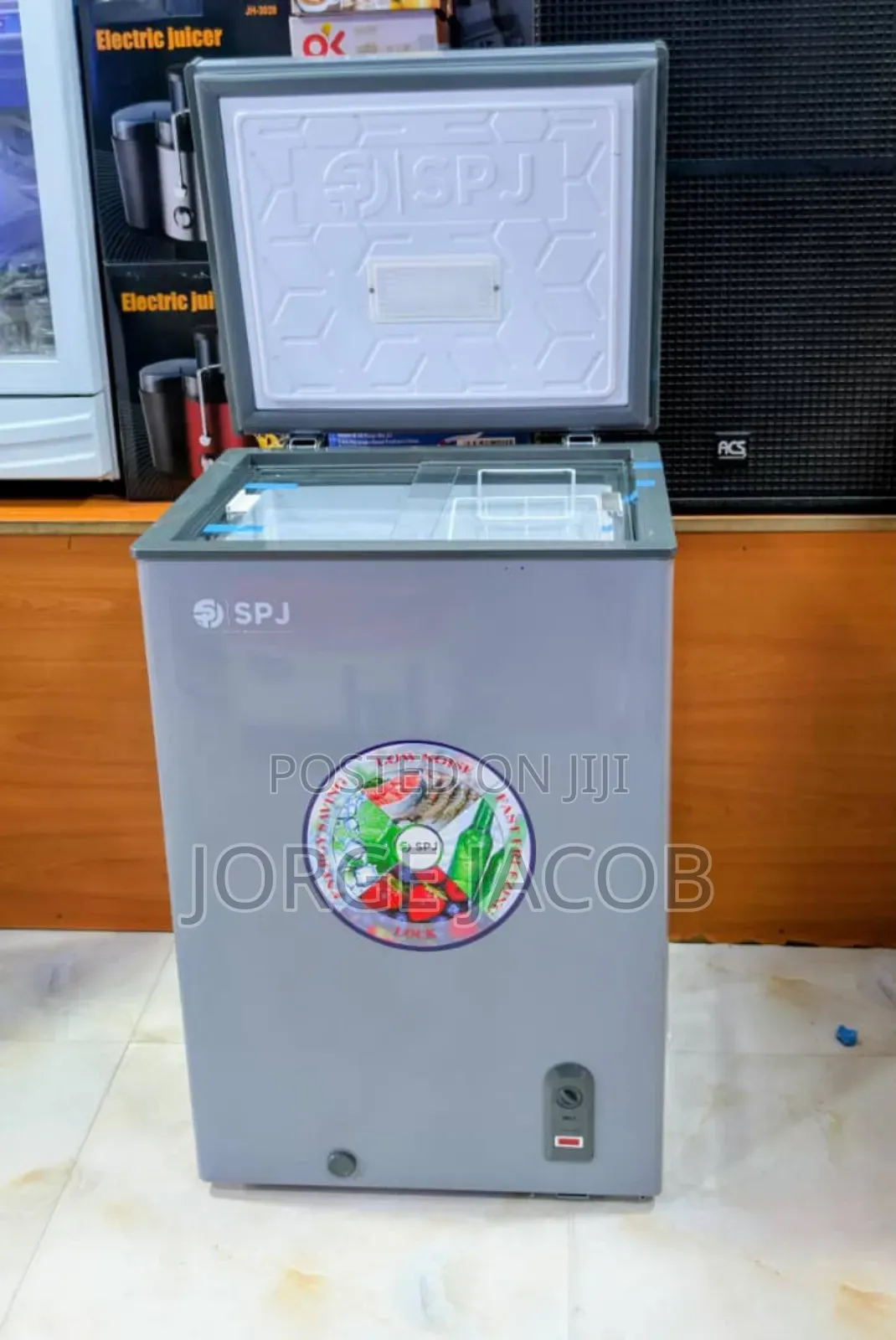SPJ 130l Deep Freezer