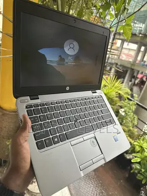 Laptop HP EliteBook 820 G2 8GB Intel Core I7 HDD 500GB