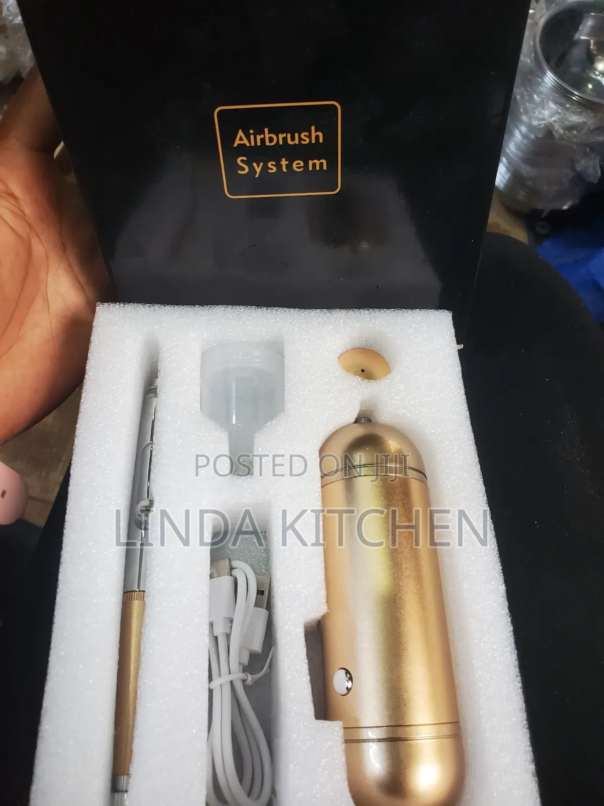 Airbrush System/Dust Spray