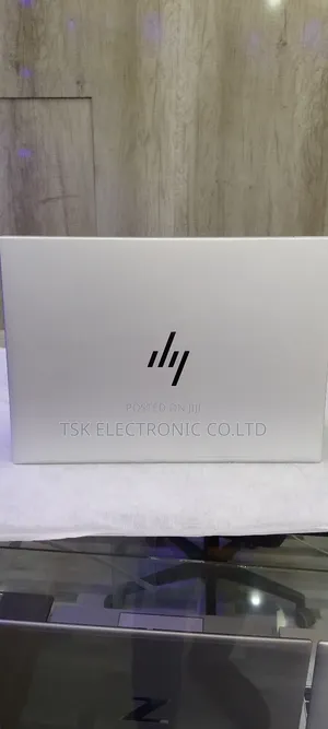 New Laptop HP 16GB AMD Ryzen 5 SSD 256GB