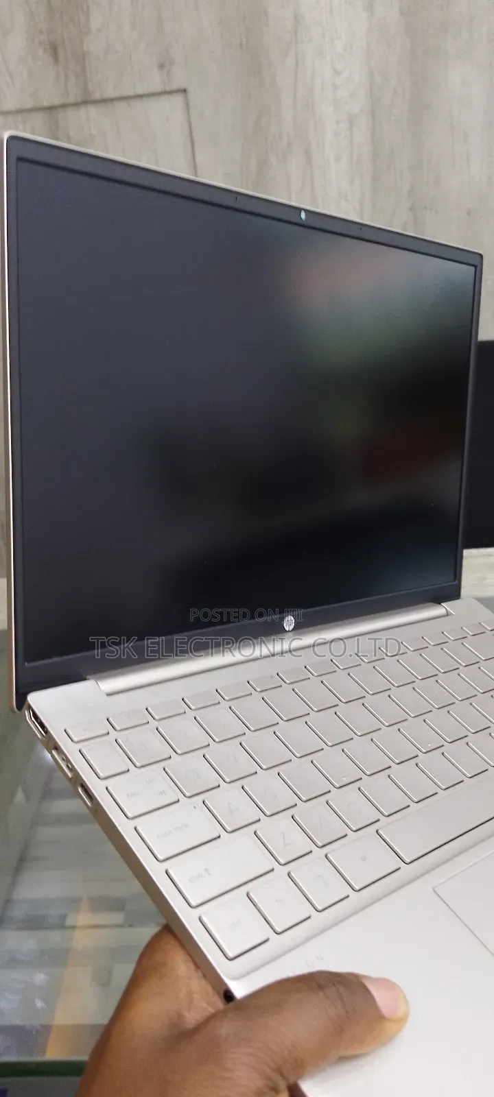 New Laptop HP 16GB AMD Ryzen 5 SSD 512GB