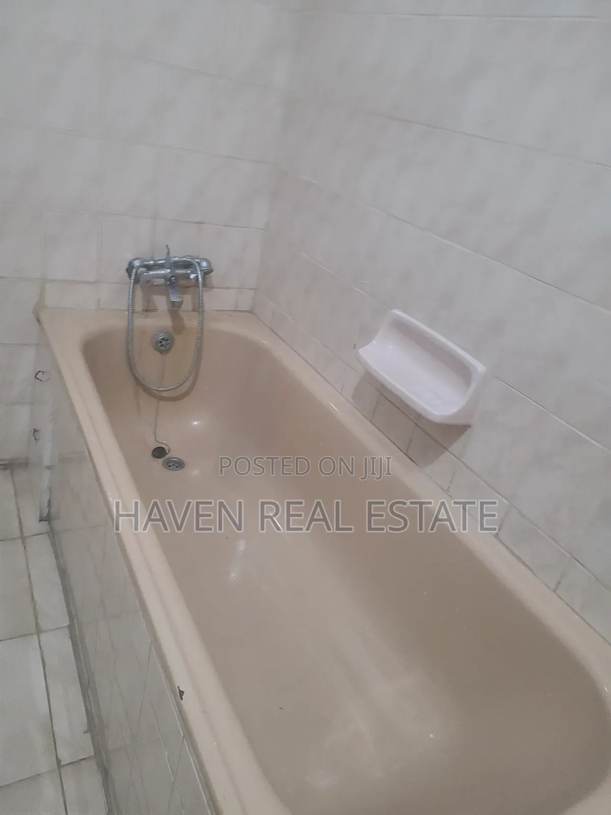 5bdrm House in Mikocheni for rent