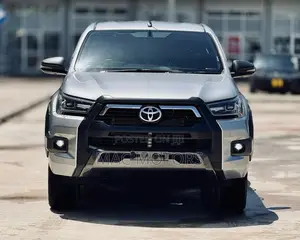 Toyota Hilux Revo Double Cab Deisel 2.8 AWD 2021 Silver