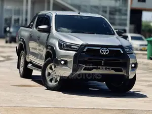 Toyota Hilux Revo Double Cab Deisel 2.8 AWD 2021 Silver