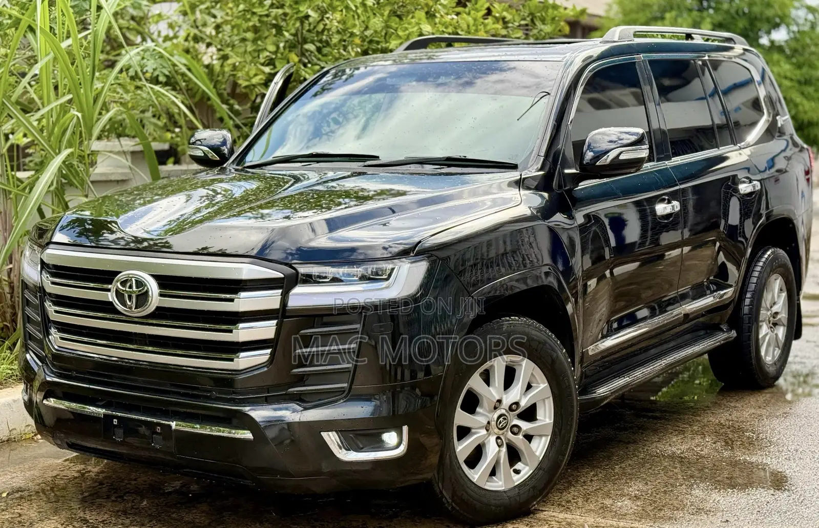 Toyota Land Cruiser 2022 Black
