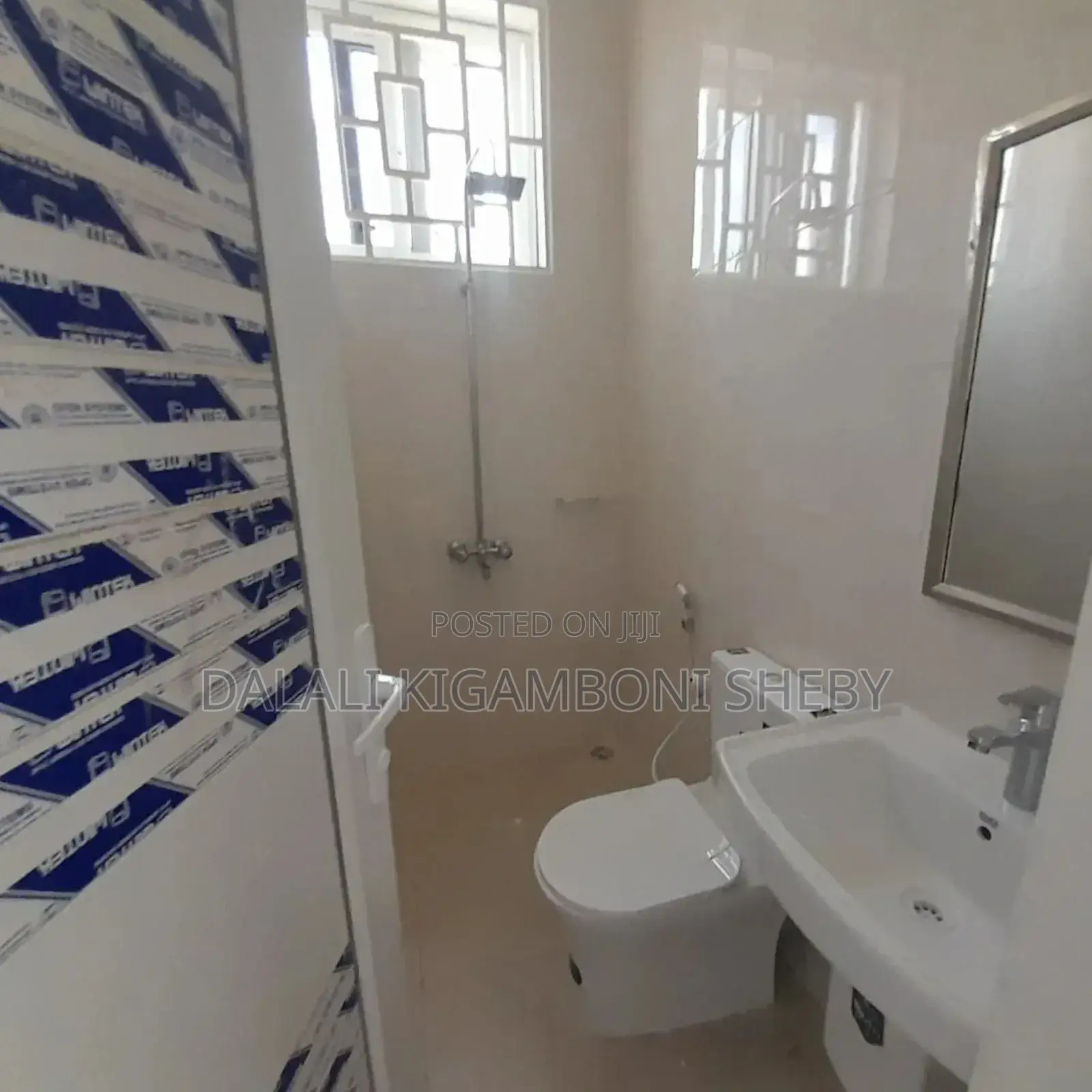 6bdrm House in Kigamboni Kisota for sale