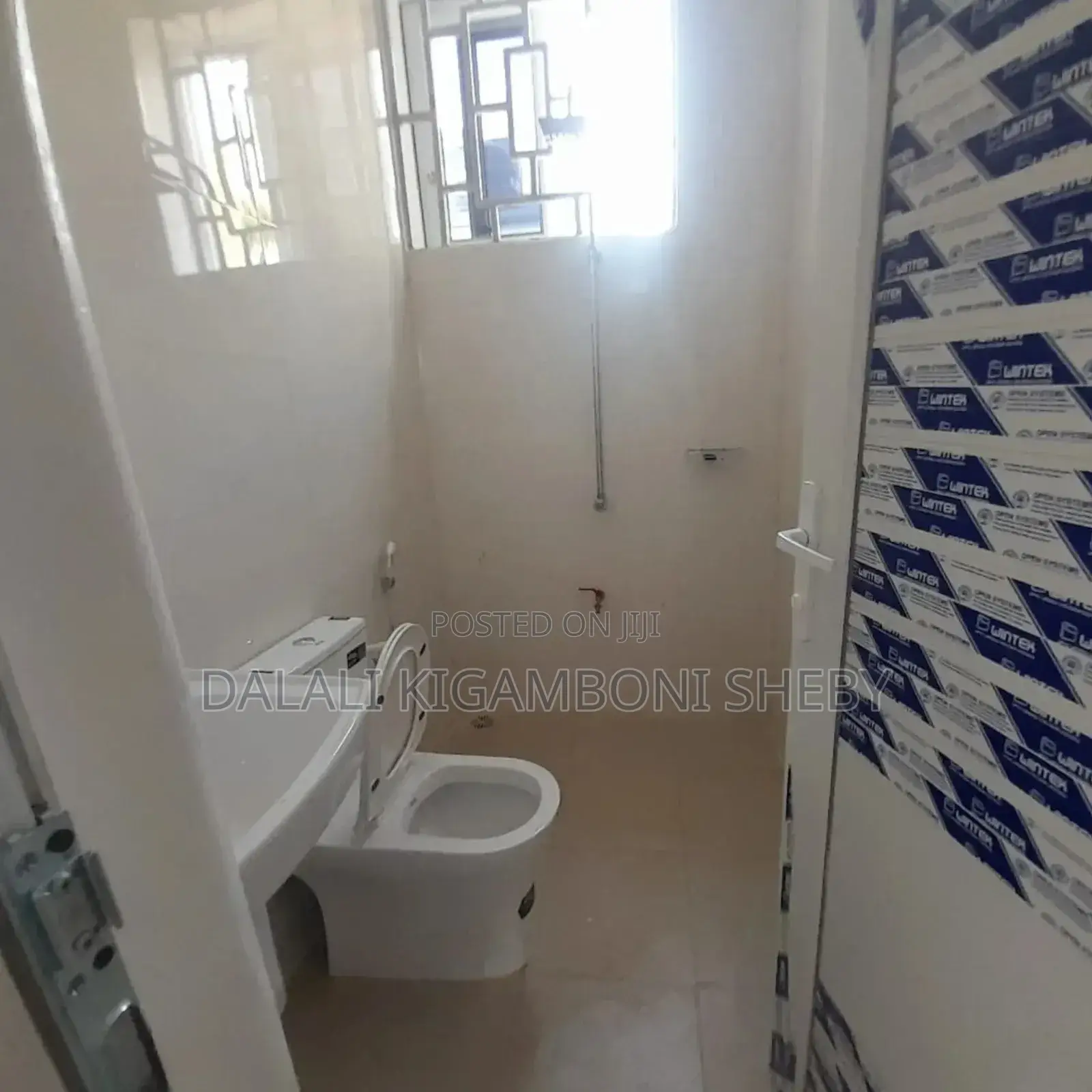 6bdrm House in Kigamboni Kisota for sale