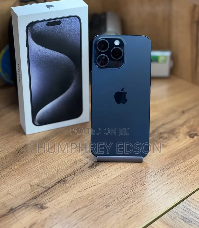 New Apple iPhone 15 Pro Max 256 GB Blue