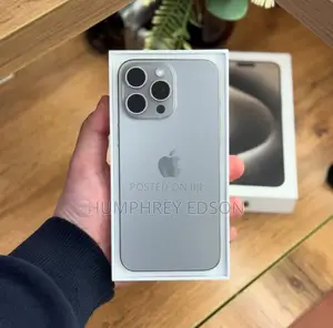 New Apple iPhone 15 Pro Max 256 GB Silver