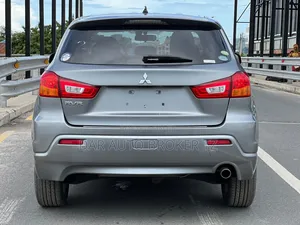 Mitsubishi RVR 2.0 2012 Silver