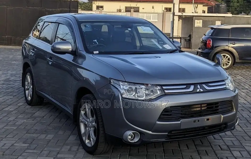 Mitsubishi Outlander 2013 Gray