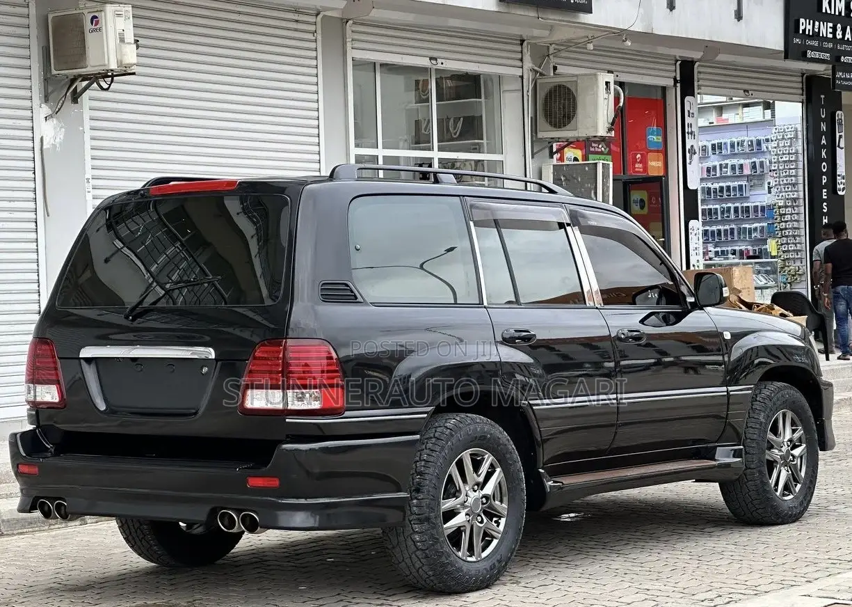Toyota Land Cruiser 2000 Black