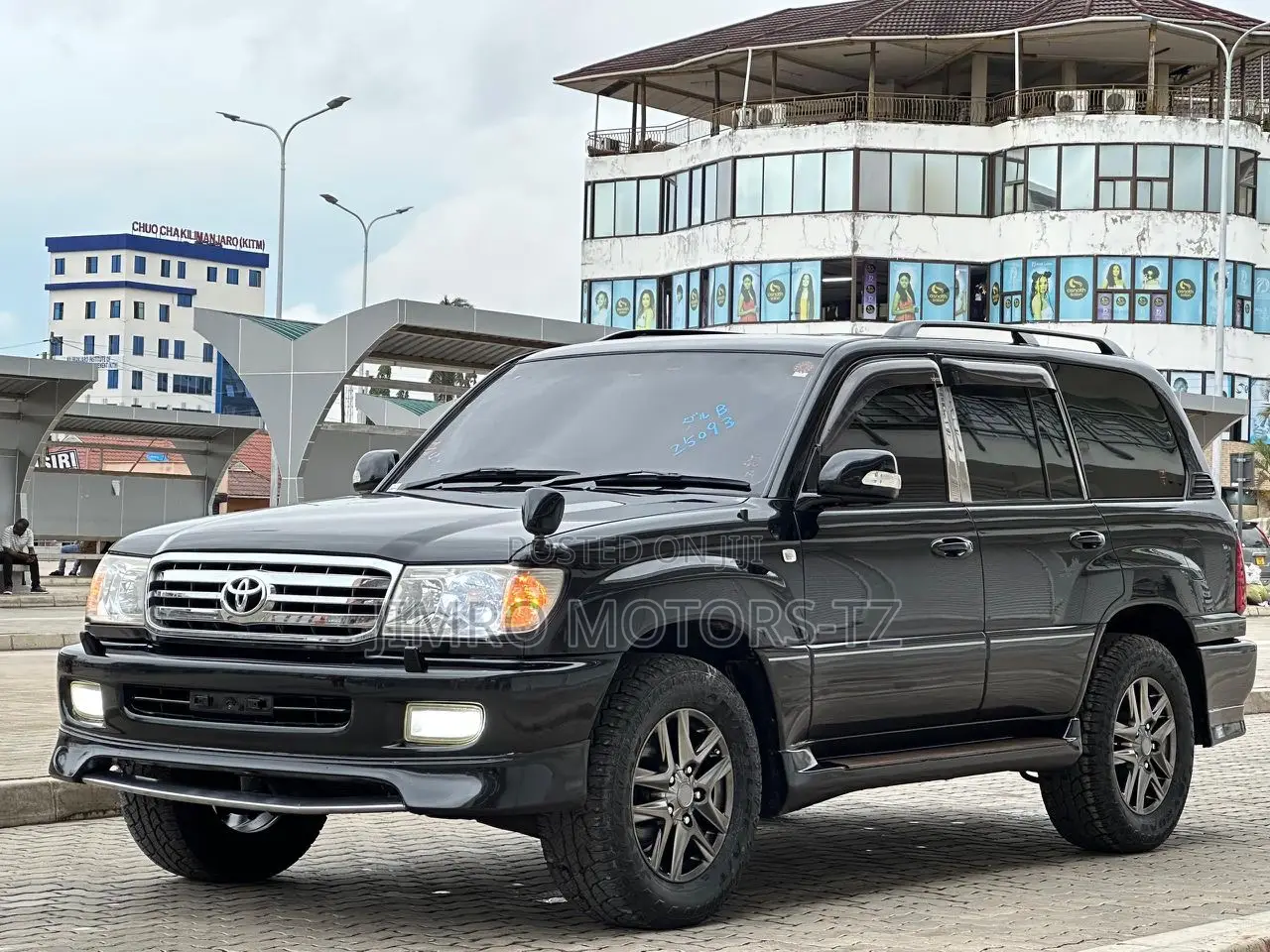 Toyota Land Cruiser 2000 Black