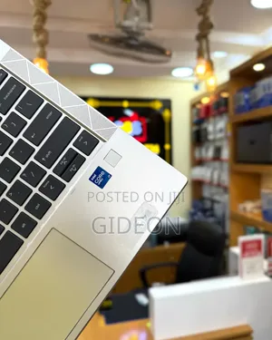 Laptop HP EliteBook X360 830 G6 32GB Intel Core I7 SSD 1T