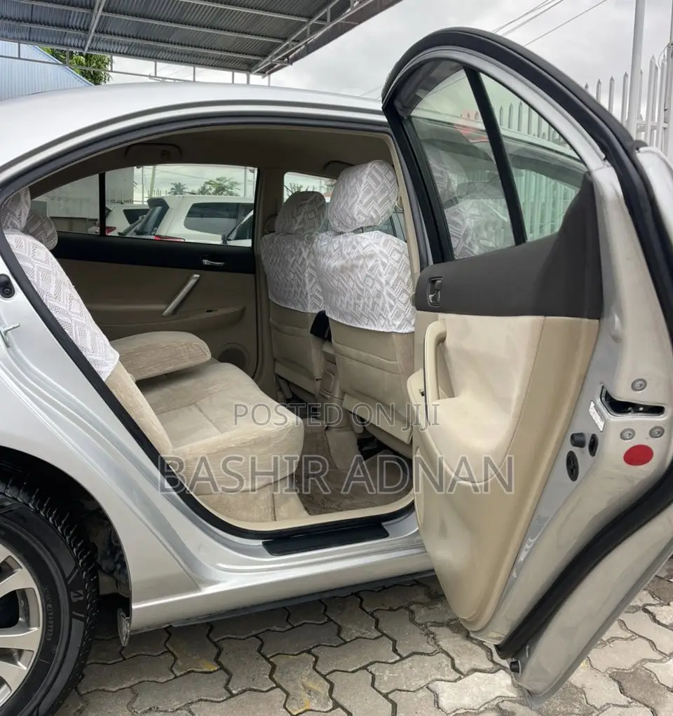 Toyota Premio 1.5 FWD 2007 Silver