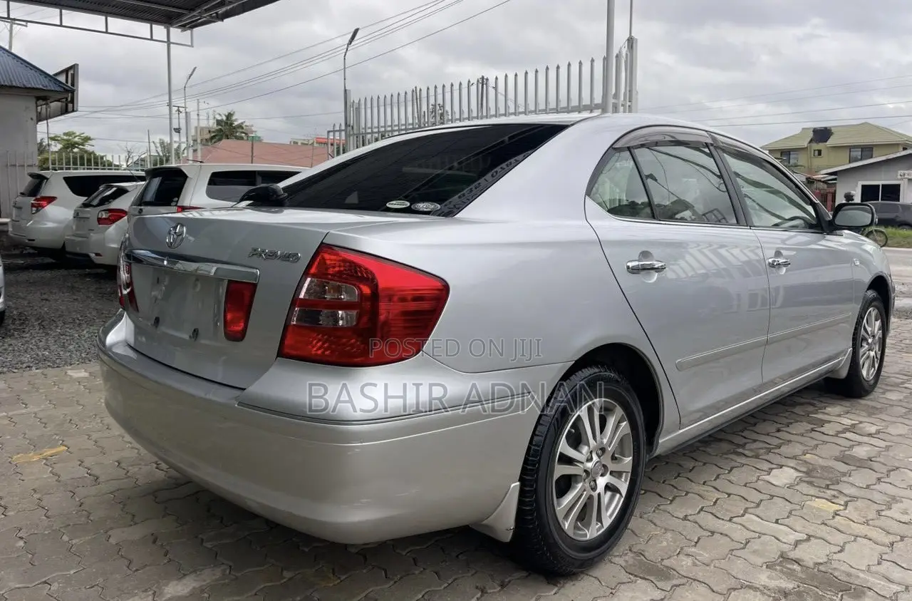 Toyota Premio 1.5 FWD 2007 Silver