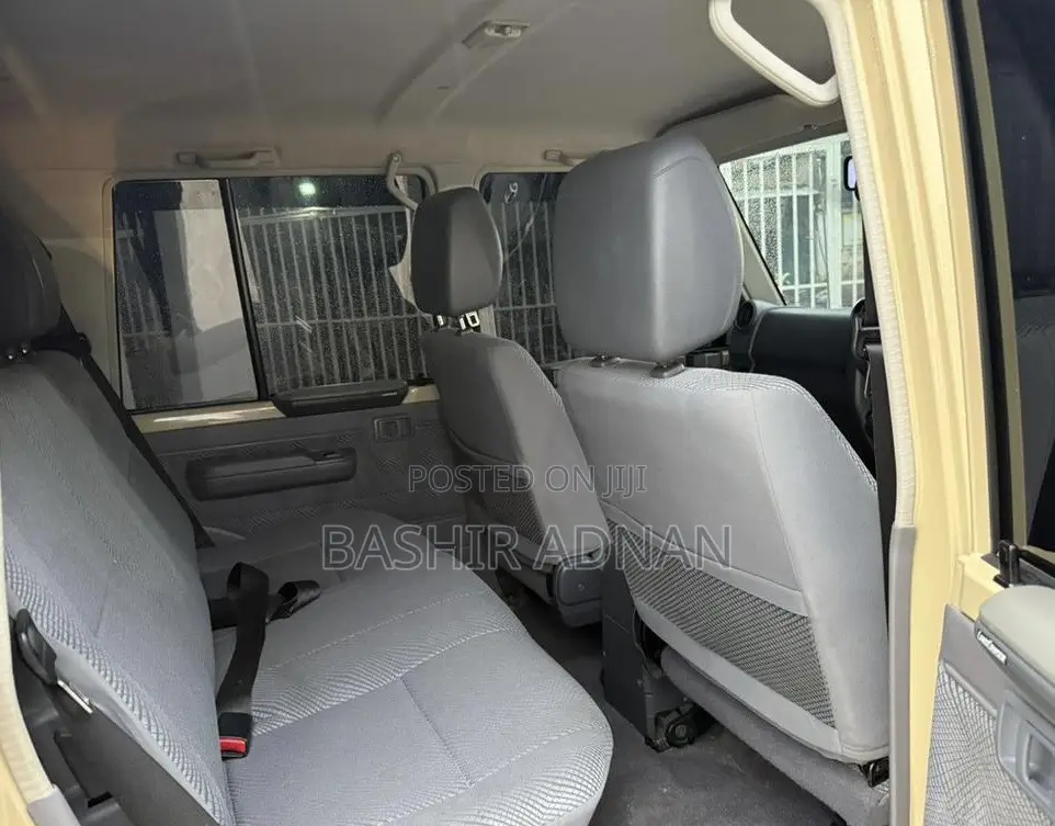 Toyota Land Cruiser 2015 Beige