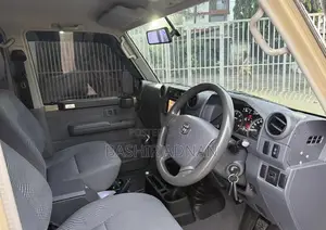 Toyota Land Cruiser 2015 Beige