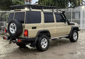 Toyota Land Cruiser 2015 Beige