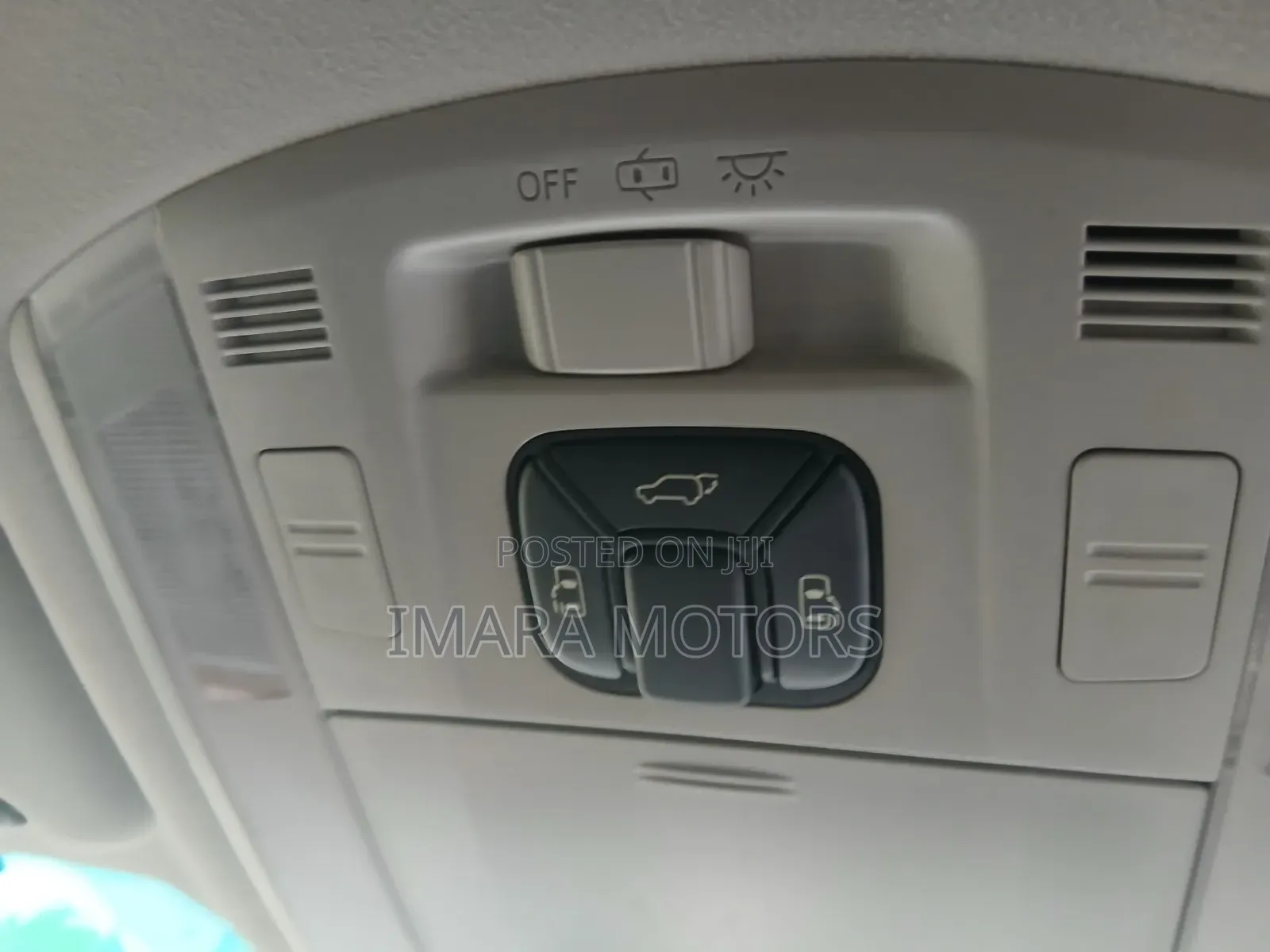 Toyota Vellfire 2010 Black