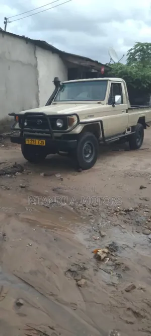 Toyota Land Cruiser HDJ 100 4.2 D 1998 Beige