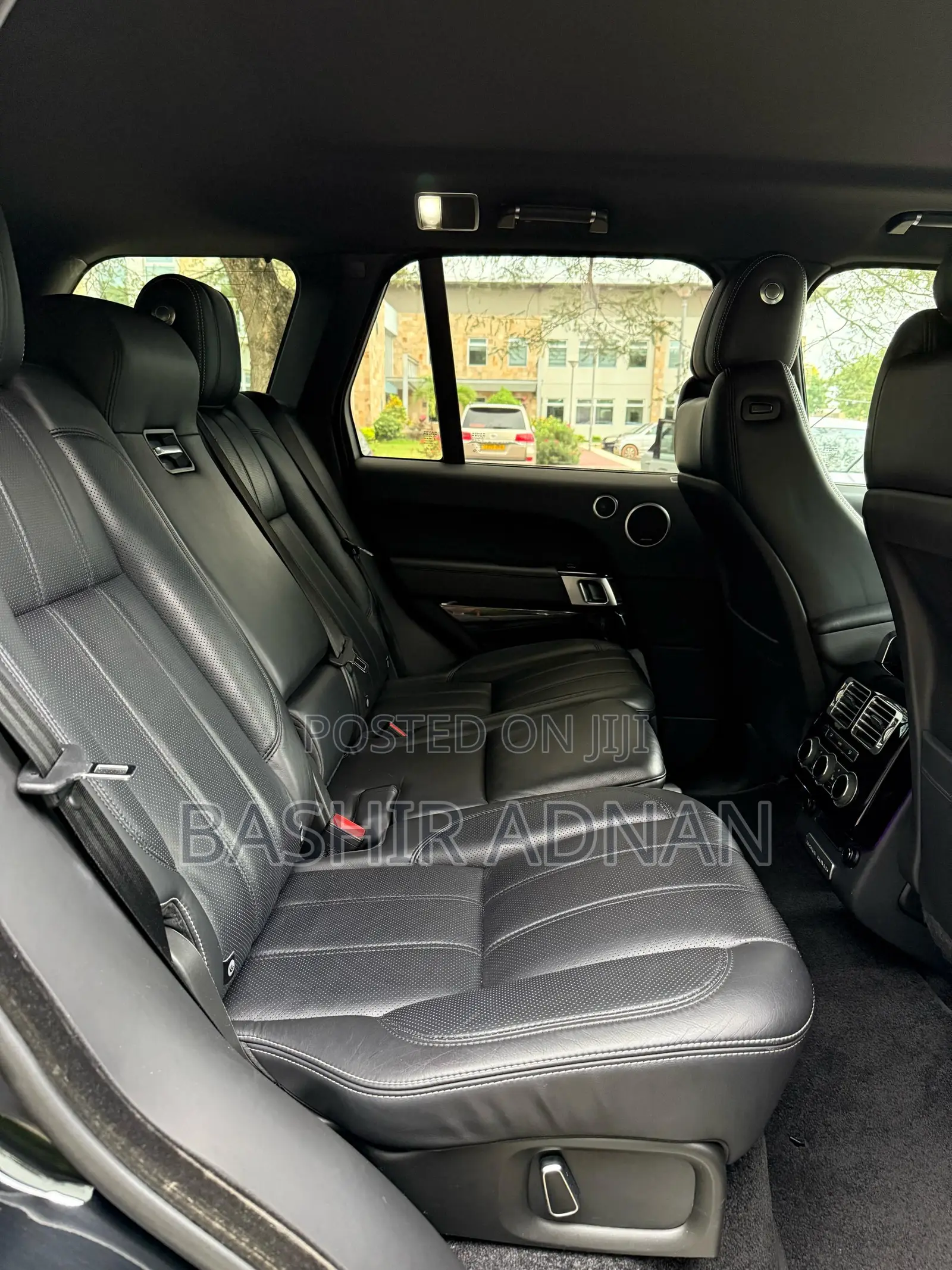 Land Rover Range Rover Vogue 2016 Black