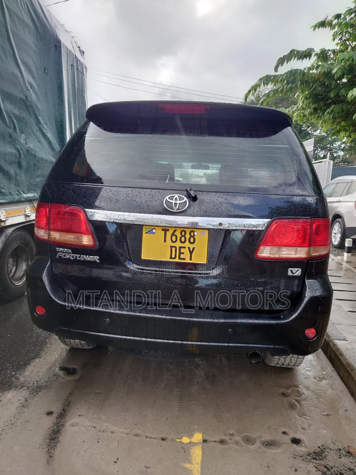 Toyota Fortuner 2.7 AWD 2009 Black