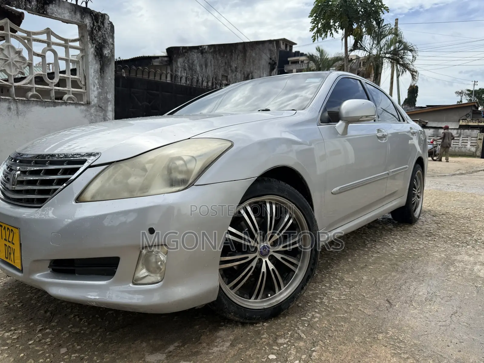 Toyota Crown 2009 Silver