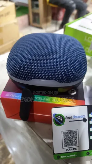 Photo - Min Speaker