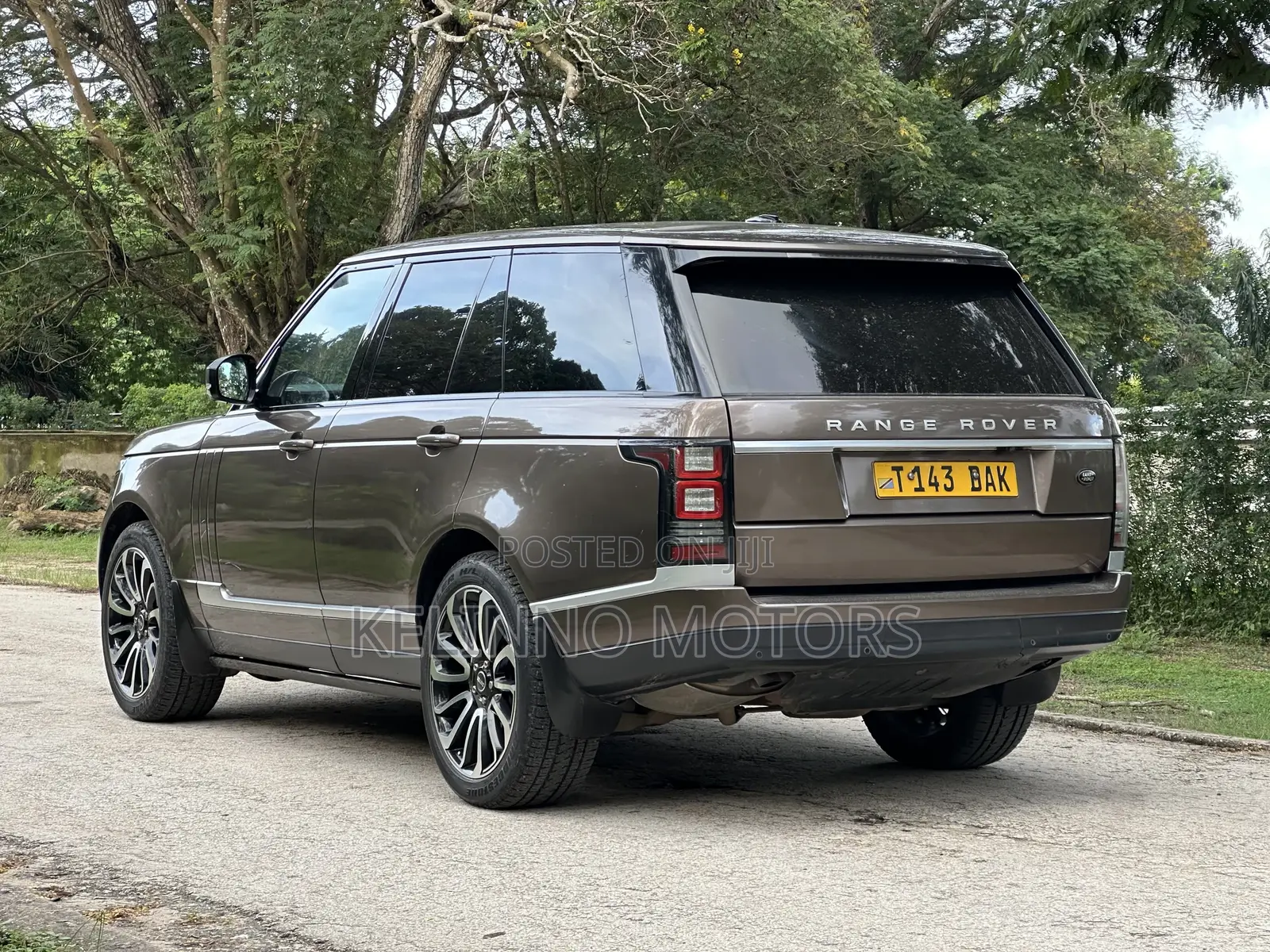 Land Rover Range Rover Vogue 2013 Beige