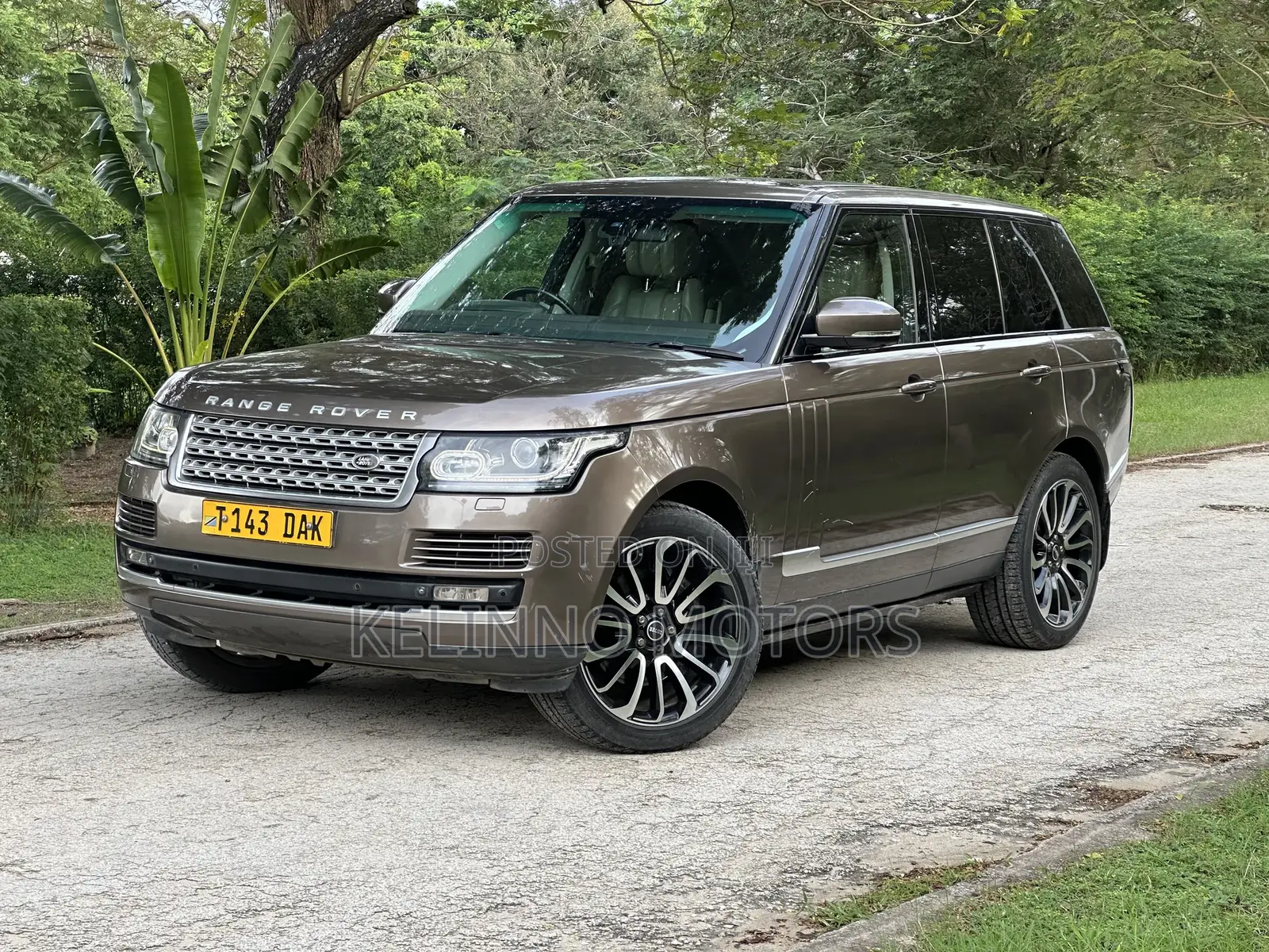 Land Rover Range Rover Vogue 2013 Beige