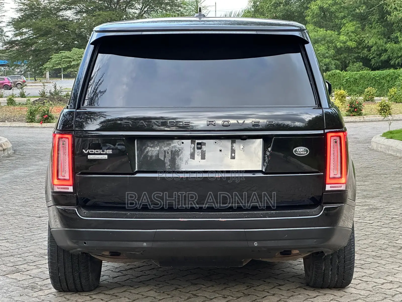 Land Rover Range Rover Vogue 2015 Matt Black