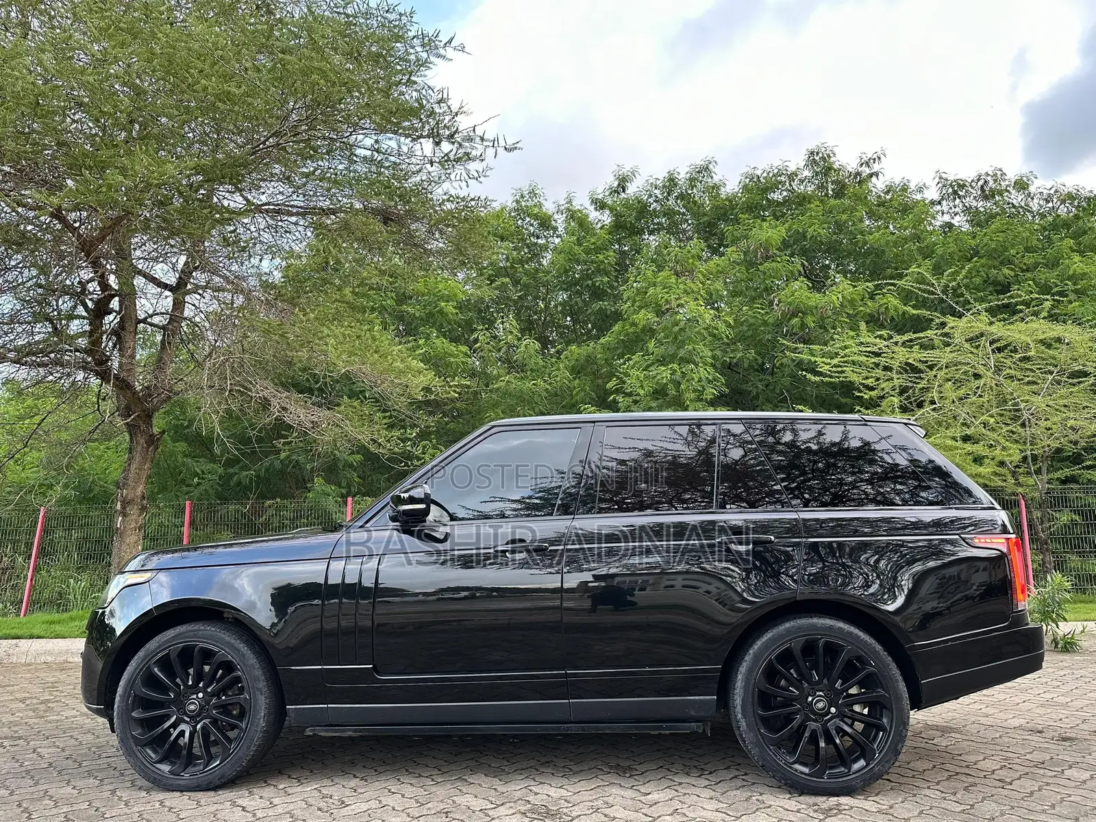 Land Rover Range Rover Vogue 2015 Matt Black