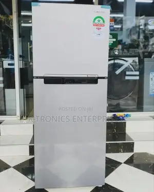 Samsung Refrigerator 208l Double Door Top Freezer Frost Free
